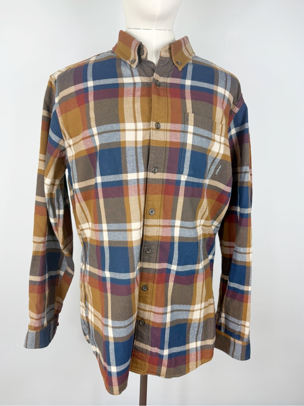 Eddie Bauer Brown, Navy & maroon Plaid Button-Down Flannel TL classic fit